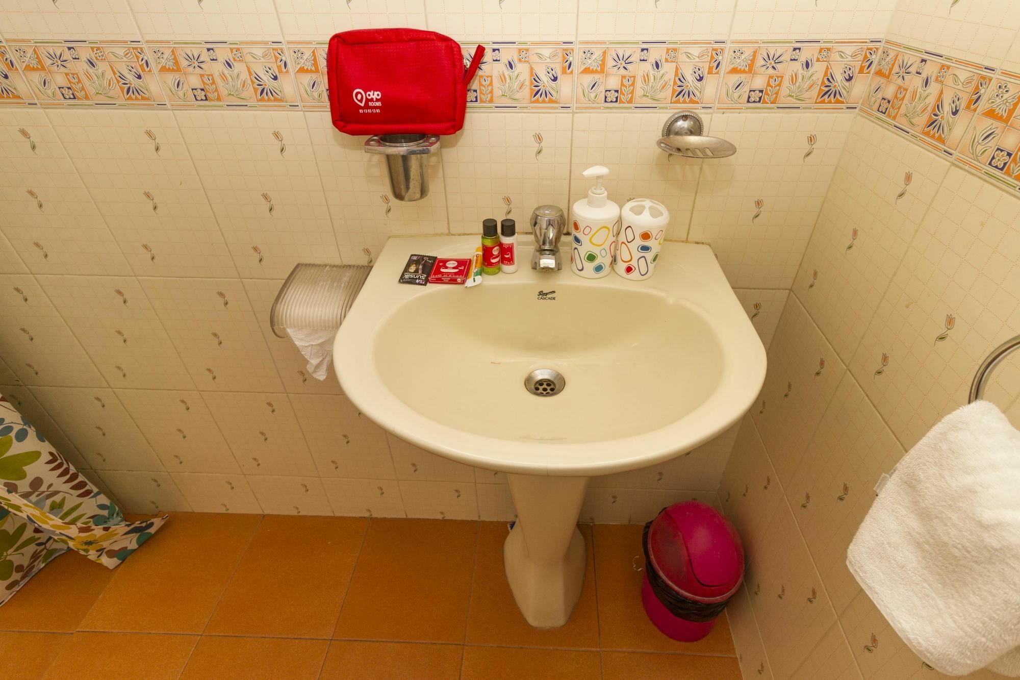 Hotel Oyo 12th A Main Indiranagar 3*
